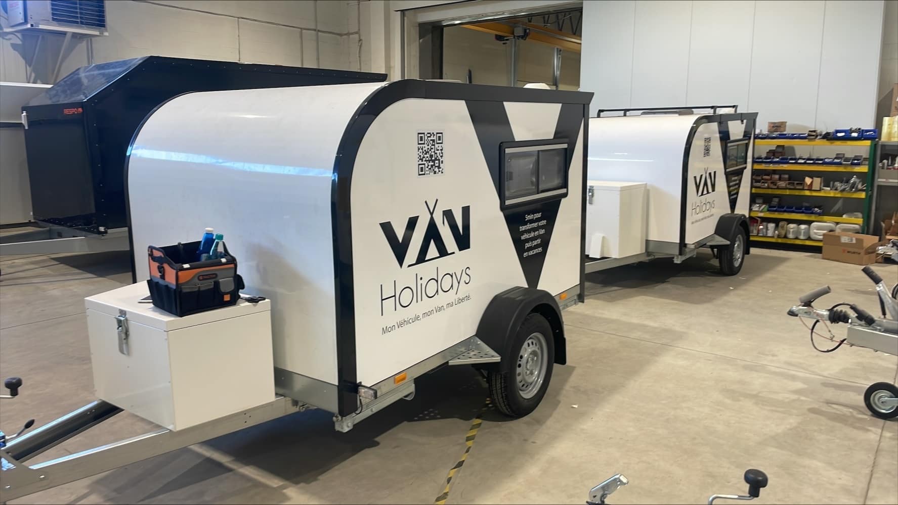 Remorque Vanholidays - Isolée et équipée en électricité – Image 3