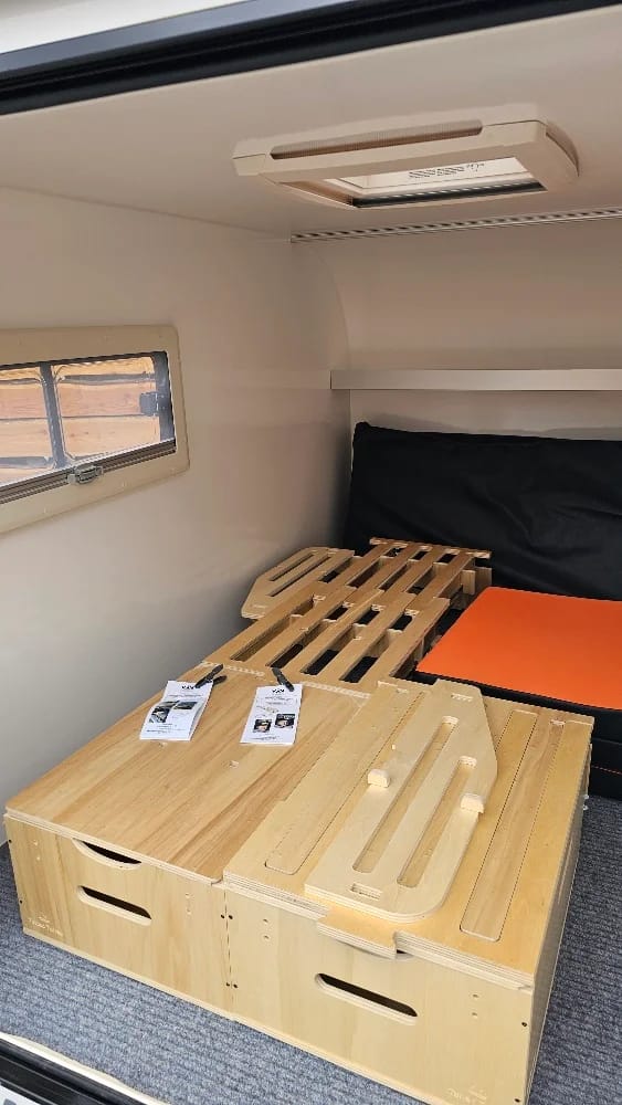 Remorque Vanholidays - Isolée et équipée en électricité – Image 16