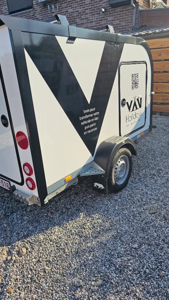 Remorque Vanholidays - Isolée et équipée en électricité – Image 18