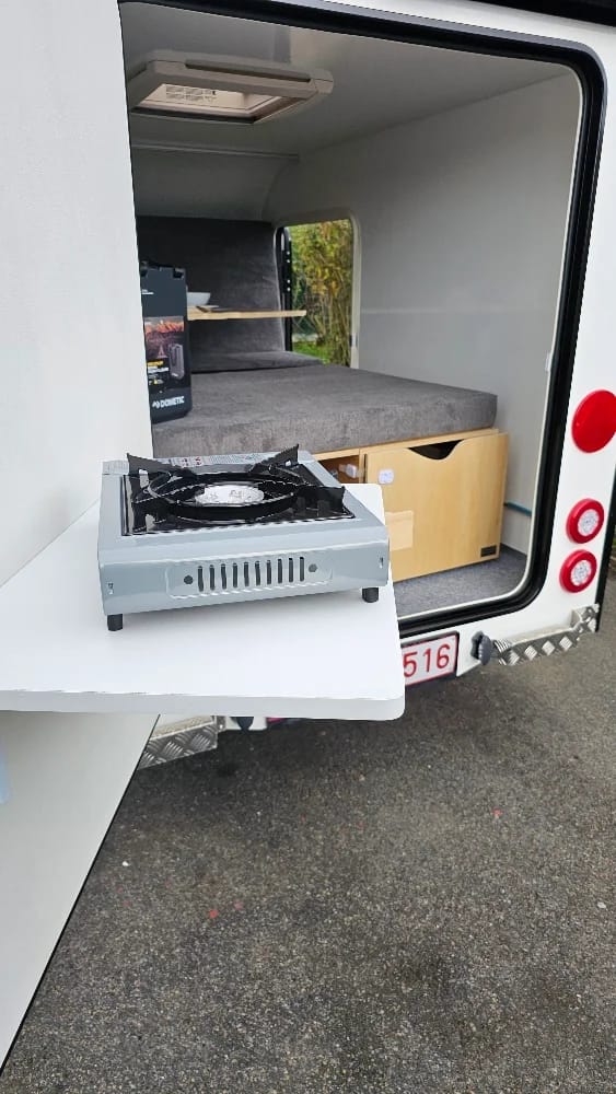 Remorque Vanholidays - Isolée et équipée en électricité – Image 21