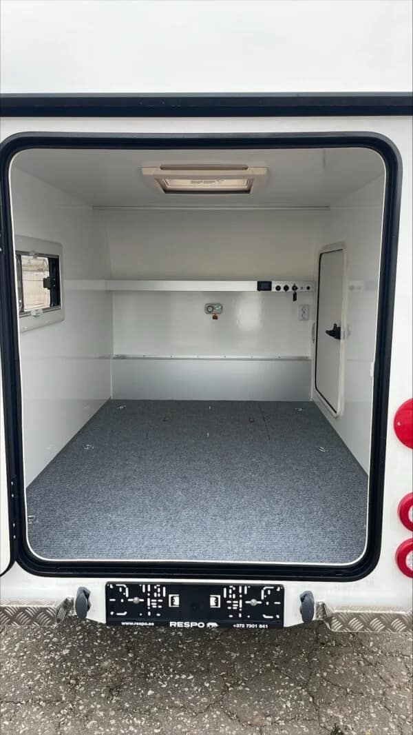 Remorque Vanholidays - Isolée et équipée en électricité – Image 4