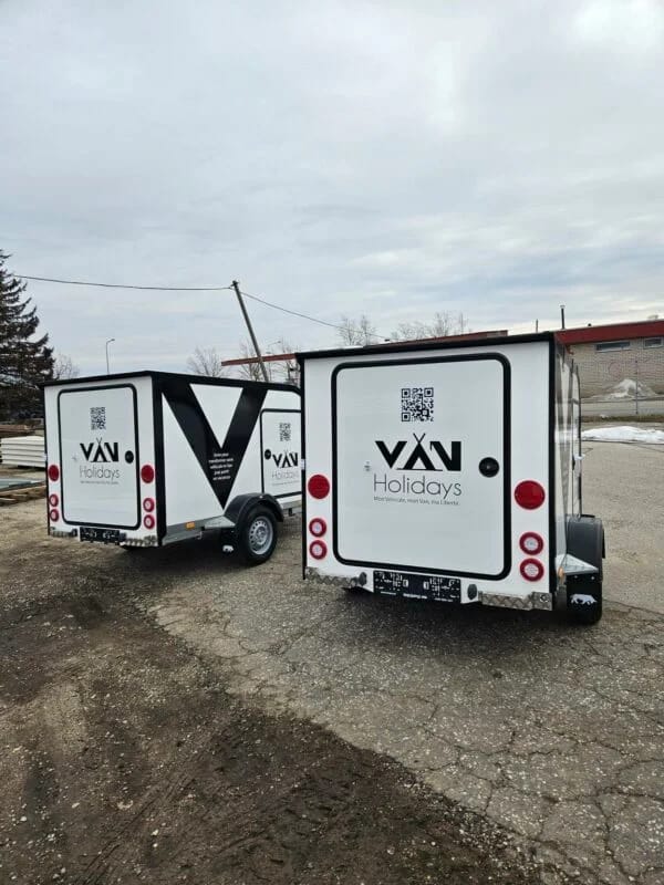 Remorque Vanholidays - Isolée et équipée en électricité – Image 9