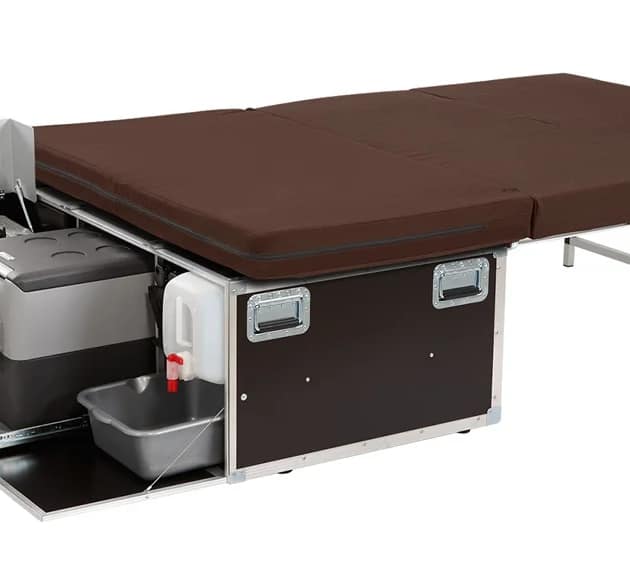 Ququq : Malle de voyage avec couchage